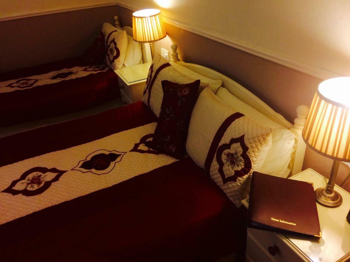 ไครแบน Bed & Breakfast Kilronan  ภายนอก รูปภาพ